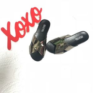 Brand New!!! Micheal Kors Gold Sandal